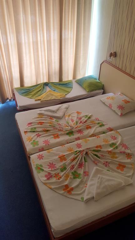 Balaton Hotel Slantchev Briag Chambre photo